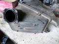 корпус воздушного фильтра Audi A6 4A/C4 1995, 1.8 л., 058133837B - фото №2