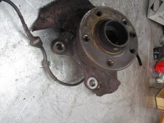 ступица передняя правая Volkswagen Transporter T4 1992, 2.4 л., МКПП, микроавтобус
