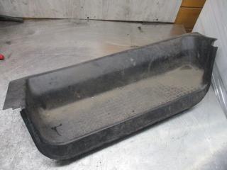 подножка Volkswagen Transporter T4 1995, 1.9 л., МКПП, микроавтобус, 701863736B