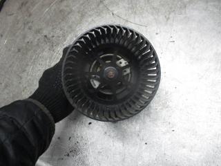 моторчик печки Ford Focus 1 поколение 1999, 1.8 л., МКПП, седан, XS4H18456