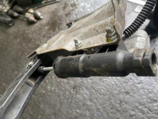 педаль сцепления Volkswagen Crafter 1 поколение 2006, 2.5 л., МКПП, микроавтобус, A9062900212