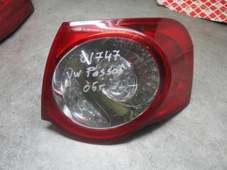 фонарь задний правый Volkswagen Passat B6 2005, 2.0 л., АКПП, универсал, 3C9945096