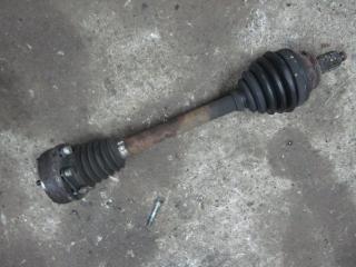 полуось передняя левая (приводной вал, ШРУС) Volkswagen Polo 4 поколение 2004, 1.2 л., МКПП, хетчбэк 5 дв.