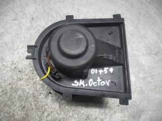 моторчик печки Skoda Octavia 1 поколение (A4) 1998, 1.6 л., МКПП, хетчбэк 5 дв., 1J1819021A