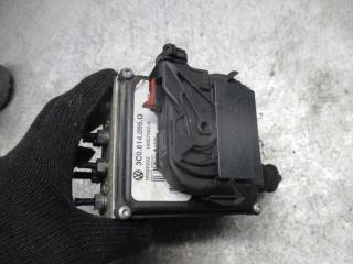 блок ABS Volkswagen Passat B6 2005, 2.0 л., АКПП, универсал, 3C0614095Q