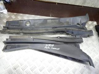 дождевик Mitsubishi Lancer 9 поколение 2004, 2.0 л., МКПП, универсал, MR533285, MR533286