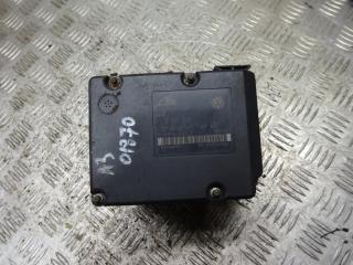 блок ABS Audi A3 8L 1997, 1.6 л., МКПП, хетчбэк 5 дв., 1J0907379, 1J0614117A