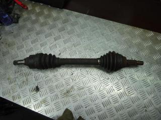 полуось передняя левая (приводной вал, ШРУС) Ford Fiesta 5 поколение 2005, 1.3 л.