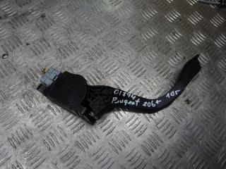 педаль Peugeot 206 1 поколение [2-й рестайлинг] 2010, 1.4 л., МКПП, хетчбэк 5 дв., 9687160280