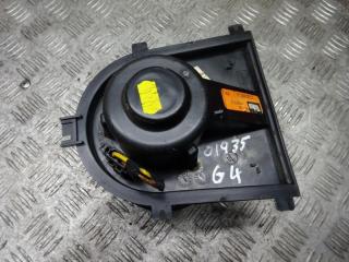 моторчик печки Volkswagen Golf 3 поколение 1998, 1.4 л., МКПП, хетчбэк 5 дв., 1J1819021A