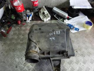 корпус воздушного фильтра Volkswagen Transporter T4 1997, 1.9 л., МКПП, микроавтобус, 028129607M