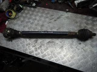 полуось передняя правая (приводной вал, ШРУС) Volkswagen Golf 5 поколение 2007, 1.9 л., МКПП, хетчбэк 5 дв., 7L0407272FR
