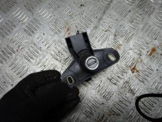 кнопка открытия багажника Opel Astra G 2002, 2.0 л., МКПП, хетчбэк 5 дв.