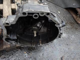 КПП механическая (МКПП) Audi A4 B6 2003, 2.5 л., МКПП, универсал, FZK