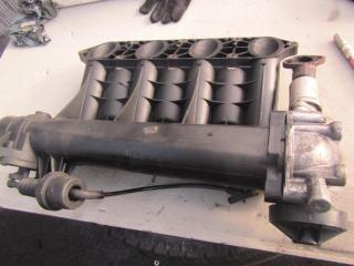коллектор впускной Mercedes-Benz Vito W638 2001, 2.2 л., АКПП, микроавтобус, 6110900537