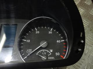 щиток приборов (приборная панель) Mercedes-Benz Sprinter 2 поколение (W906) 2010, 3.0 л., АКПП, микроавтобус