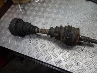 полуось передняя левая (приводной вал, ШРУС) Mercedes-Benz Vito W638 2001, 2.2 л., АКПП, микроавтобус