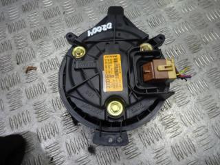 моторчик печки Audi A4 B6 2003, 2.5 л., МКПП, универсал, 8E1820021E