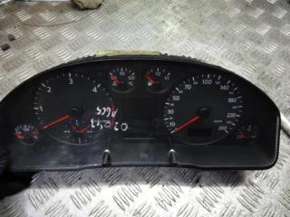 щиток приборов (приборная панель) Audi A6 4B/C5 2000, 2.5 л., МКПП, универсал, 4B0919881