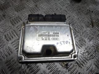 блок управления двигателем Audi A4 B6 2004, 2.5 л., 8E0907401