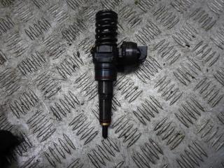форсунка Volkswagen Golf 3 поколение 2000, 1.9 л., 038130073AQ