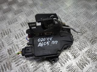 замок двери передней правой Audi A6 4B/C5 2000, 2.5 л., АКПП, универсал