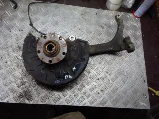 ступица передняя правая Audi A4 B6 2004, 2.0 л., МКПП, универсал
