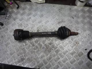 полуось передняя левая (приводной вал, ШРУС) Volkswagen Polo 3 поколение 1999, 1.4 л.