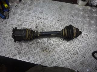 полуось передняя правая (приводной вал, ШРУС) Audi A6 4B/C5 2000, 2.5 л., АКПП, универсал