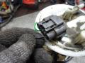датчик уровня топлива Nissan Qashqai 1 поколение 2007, 2.0 л., АКПП, внедорожник 5 дв., 17040JD50B - фото №2
