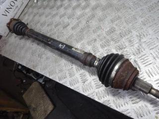 полуось передняя правая (приводной вал, ШРУС) Volkswagen Golf 4 поколение 2001