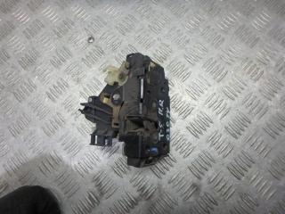 замок двери передней правой Volkswagen Transporter T5 2004, 2.5 л., МКПП, микроавтобус, 3B1837016
