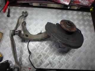 ступица передняя левая Volkswagen Passat B5 2000, 8D0407257AR