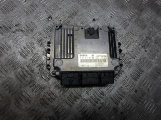 блок управления двигателем Renault Trafic 2 поколение 2005, 2.0 л., 8200935115, 0281017065