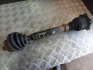 полуось передняя левая (приводной вал, ШРУС) Audi A4 B5 1999, 2.4 л., 4V0407271F