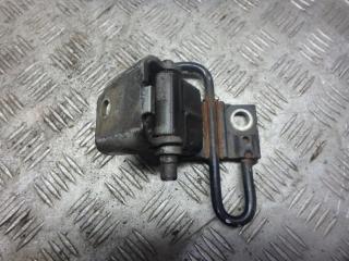 петля двери Audi A4 B6 2003, 2.0 л., МКПП, седан, 8E0831411