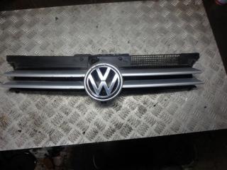 решетка радиатора Volkswagen Golf 4 поколение 2001, 1.6 л., МКПП, хетчбэк 5 дв., 1J0853655G