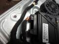 стеклоподъемник электрический передний правый Volkswagen Multivan T5 2004, 2.5 л., МКПП, микроавтобус, 7H1959802A - фото №4