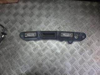 подсветка номера Volkswagen Golf Plus 1 поколение 2005, 1.6 л., МКПП, минивэн, 3B5943021B