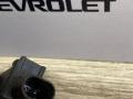 датчик удара Chevrolet Traverse 2 поколение 2018, 3.6 л., бензин, АКПП, 13514198 - фото №3