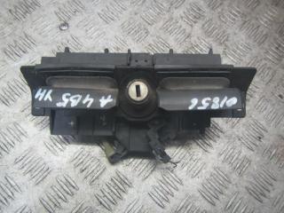 ручка крышки багажника Audi A4 B5 1998, 1.6 л., МКПП, универсал, 4B0827565H