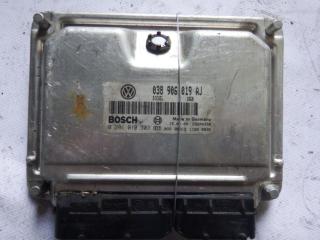 блок управления двигателем Volkswagen Passat B5 2000, 038906019AJ