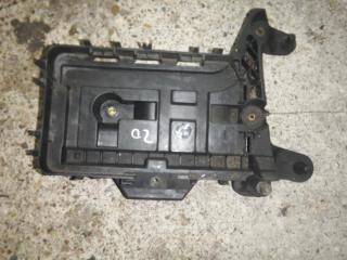 полка аккумулятора Volkswagen Caddy 3 поколение 2005, 1.9 л., МКПП