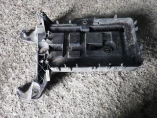 полка аккумулятора Audi A3 8P 2004, 2.0 л., МКПП, хетчбэк 5 дв., 1K0915333