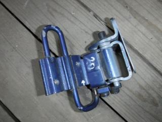 петля двери Audi A4 B6 2004, 1.9 л., МКПП, седан