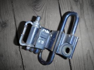 петля двери Audi A4 B6 2004, 1.9 л., МКПП, седан