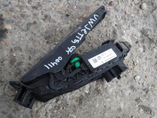 педаль Volkswagen Jetta 5 поколение 2007, 2.0 л., АКПП, седан, 1K1723503L