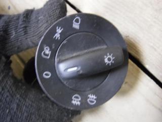 переключатель света Volkswagen Passat B6 2006, 2.0 л., МКПП, универсал, 1K0941431A