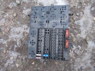 блок предохранителей Renault Master 2 поколение 1999, 2.5 л., 77003297587