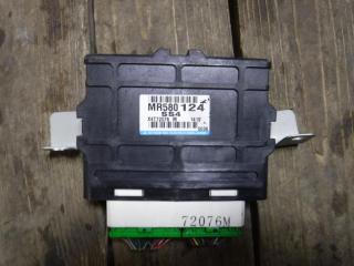 блок управления АКПП Mitsubishi Pajero 2 поколение [рестайлинг] 2001, 3.2 л., АКПП, внедорожник 3 дв., MR580124